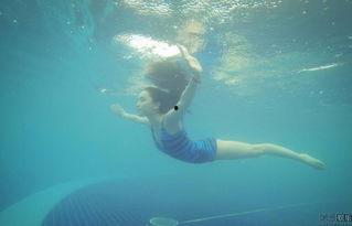 吴梦梦 游泳 在线视频